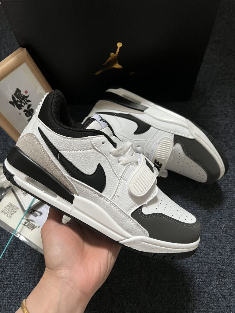 aj312，白冷灰，36-44，dm80-潮鞋仓库