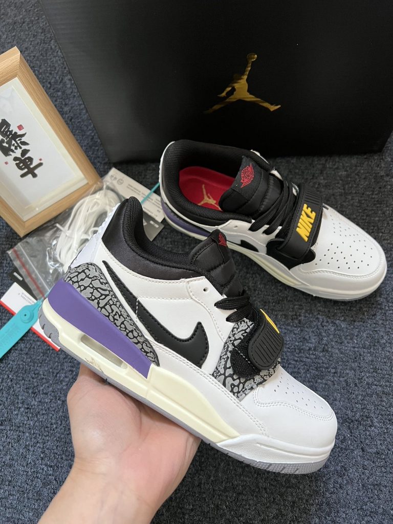 aj312，湖人紫，36-44，dm80-潮鞋仓库
