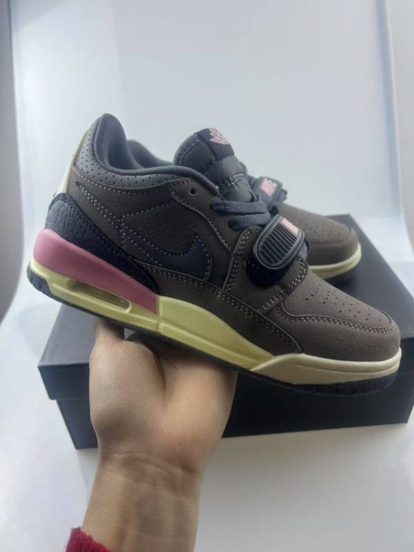 aj312，灰粉，36-44，dm80-潮鞋仓库