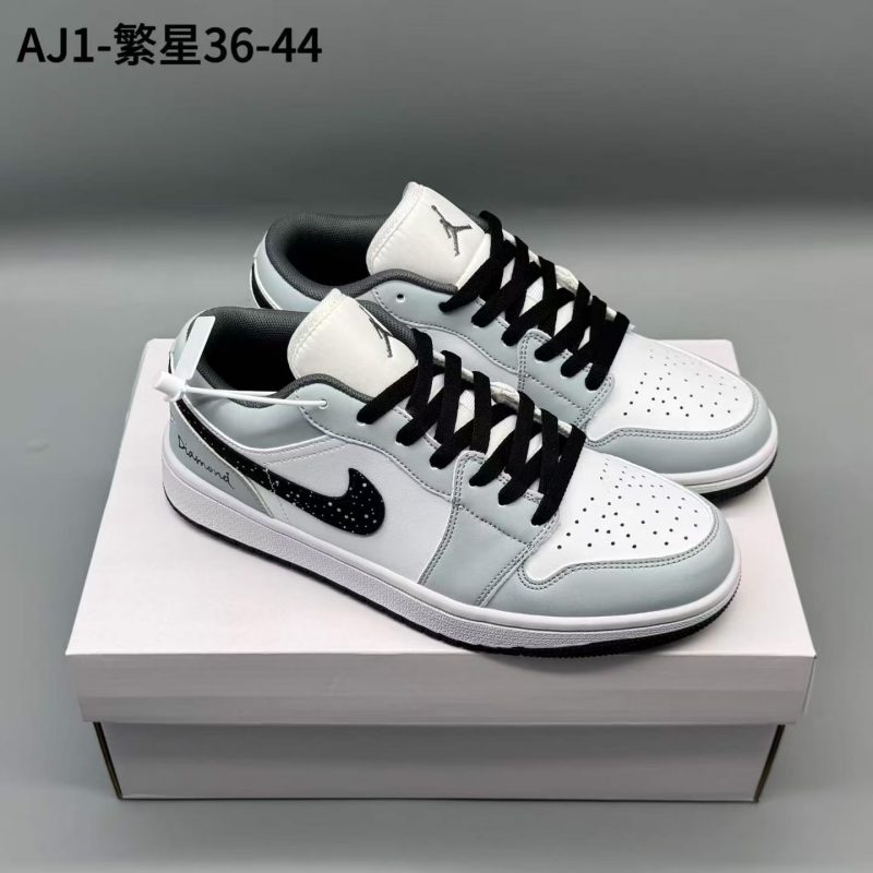 aj1，繁星，36-44，xr70-潮鞋仓库