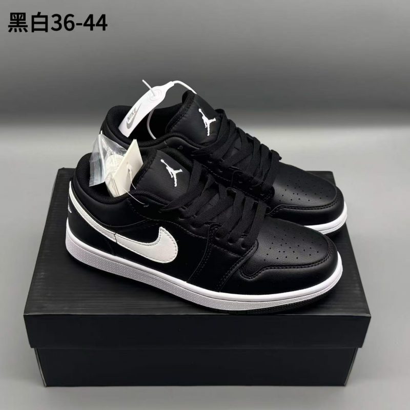 aj1，黑白，36-44，xr68-潮鞋仓库