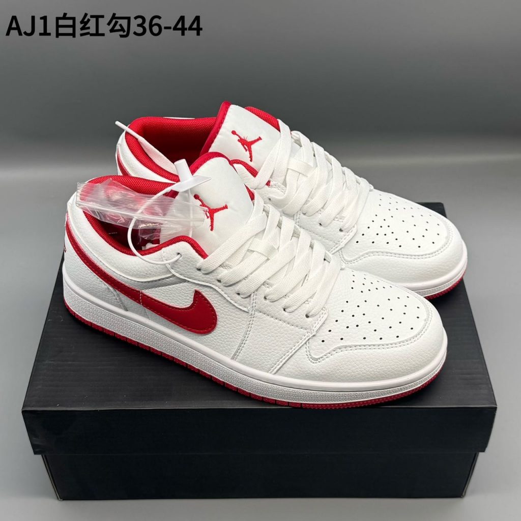 aj1，白红勾，36-44，xr70-潮鞋仓库