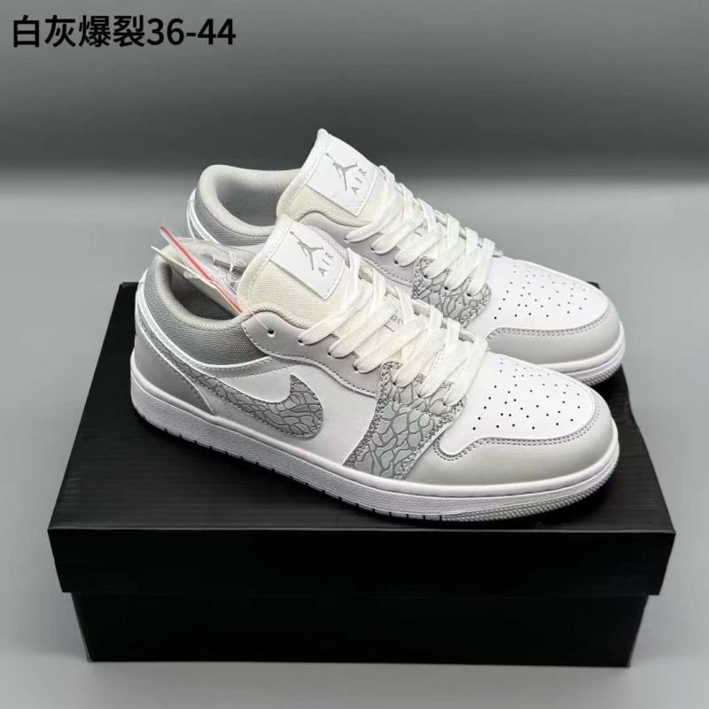 aj1，白灰爆裂，36-44，xr70-潮鞋仓库