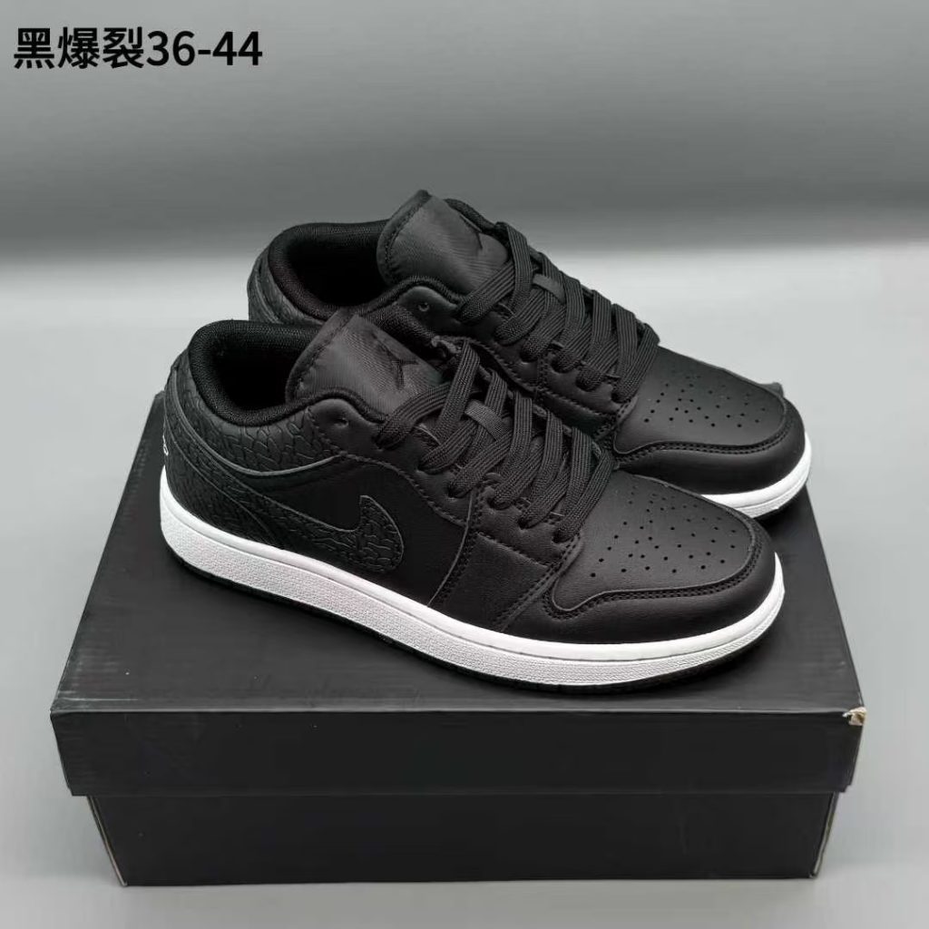 aj1，黑爆裂，36-44，xr65-潮鞋仓库