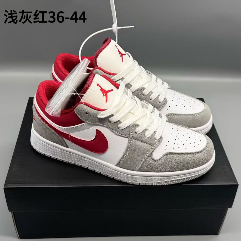 aj1，浅灰红，36-44，xr75-潮鞋仓库