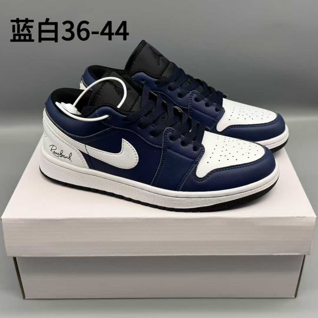 aj1，蓝白，40-44，xr68-潮鞋仓库